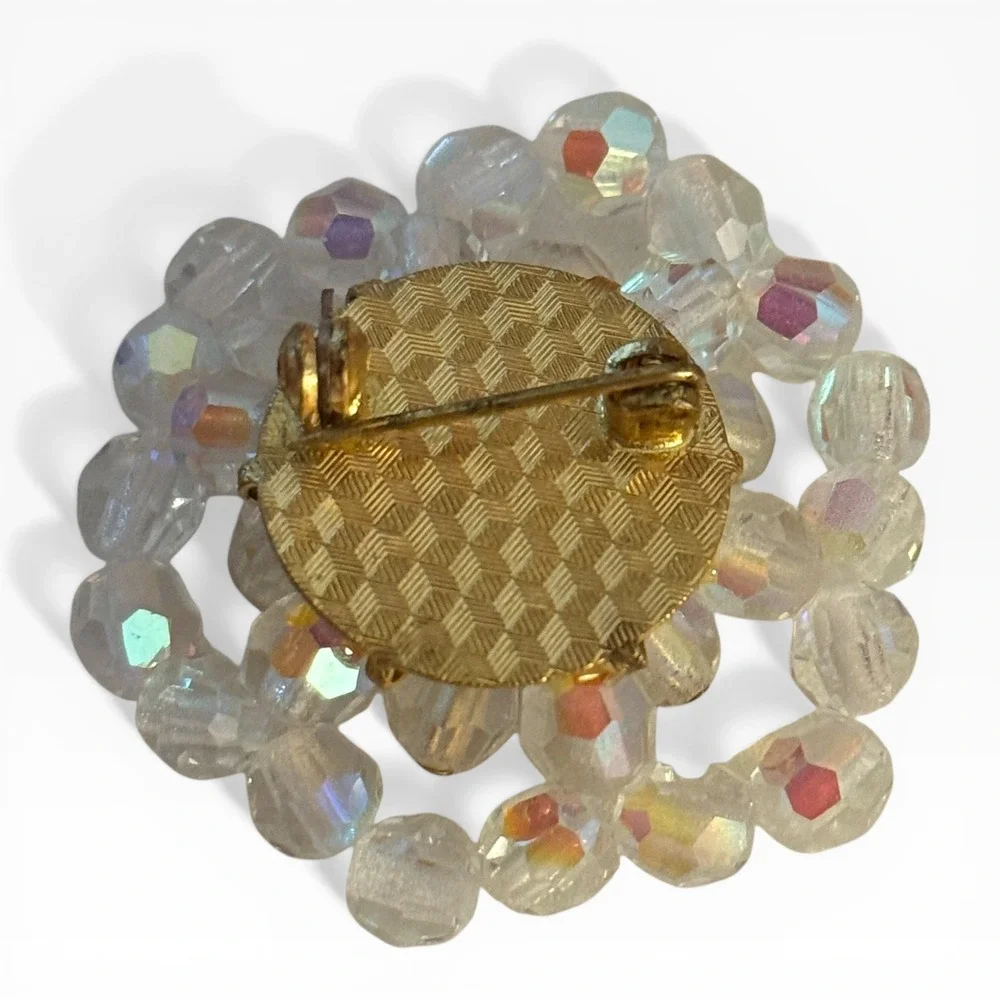 Vintage Aurora Borealis Crystal Bead Cluster Brooch Gold Tone Iridescent Floral‎